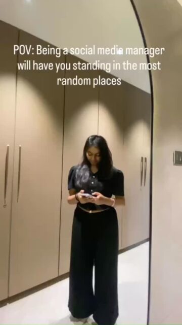 Behind every 'aesthetic' post is a Social Media Manager standing in a random corner to get it live. 

​Digital marketing isn't just about the final result; it’s the agility to work from anywhere to keep the community engaged. It’s not always a desk, but it’s always on brand. 

#karyshiadigital #smm #digitalmarketing #marketingdigital #explore